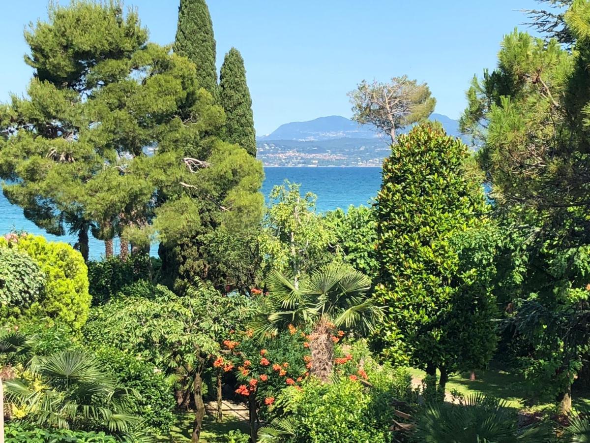 Sunset Apartment Σιρμιόνε Εξωτερικό φωτογραφία