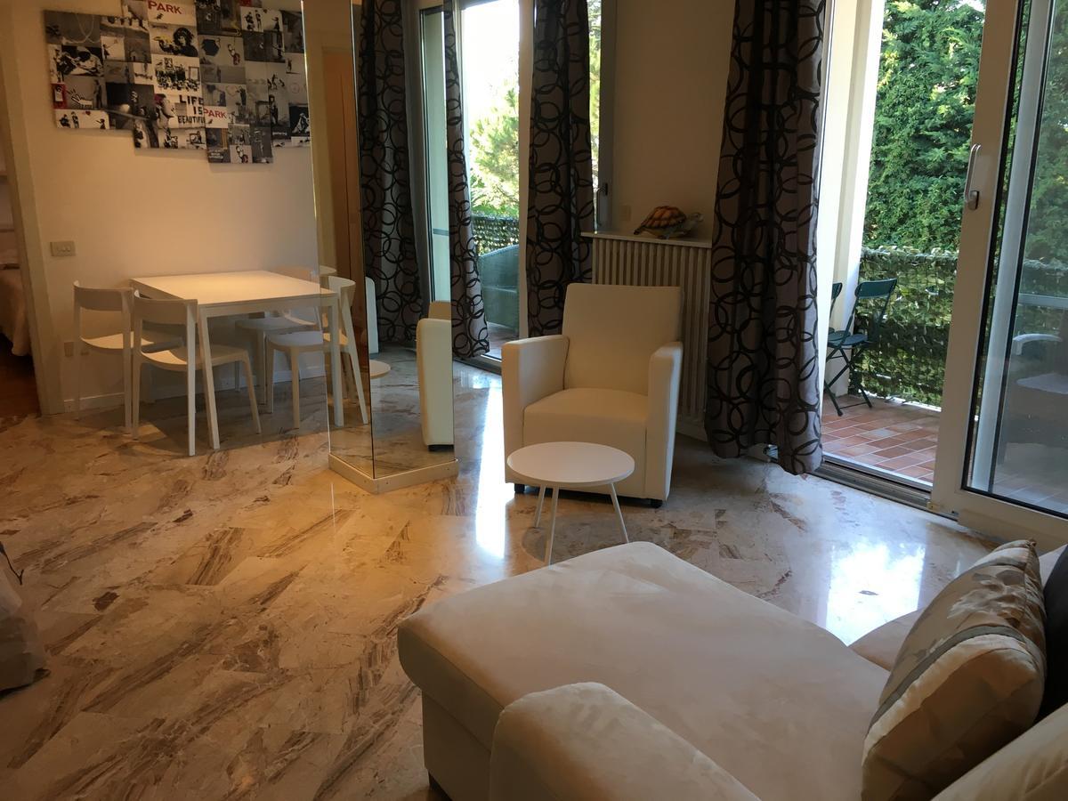 Sunset Apartment Σιρμιόνε Εξωτερικό φωτογραφία